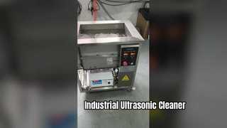 Пристальный взгляд: большой промышленный резервуар из нержавеющей стали с ультразвуковым очистителем емкостью 108 л с контролем времени